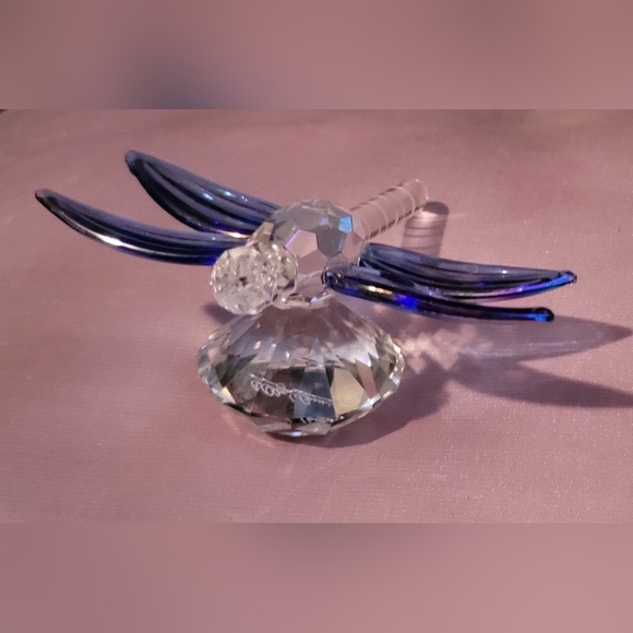 Oleg Cassini Blue Vintage Crystal Dragonfly, 4"x3.5"x1.5" - Picture 4 of 15